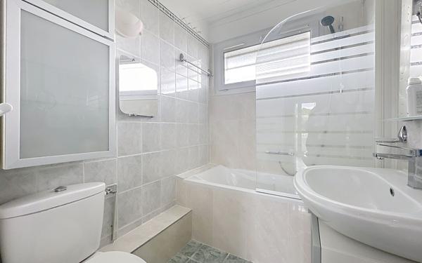 Appartement à louer    2 pièces • 3 943 m2 Champigny-sur-Marne