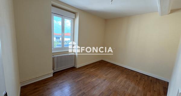 Location Maison 5 pièces 106.62 m² - Malintrat 63510