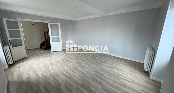 Location Maison 5 pièces 106.62 m² - Malintrat 63510