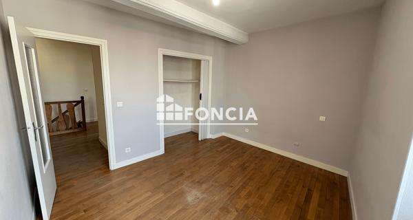 Location Maison 5 pièces 106.62 m² - Malintrat 63510