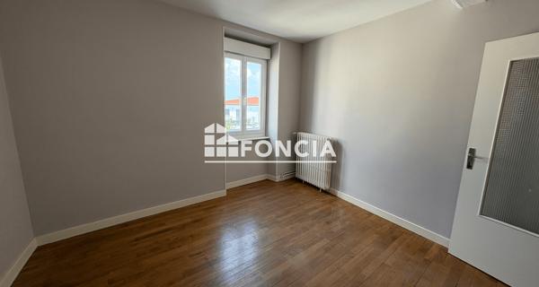 Location Maison 5 pièces 106.62 m² - Malintrat 63510