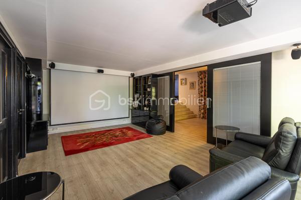 Maison d architecte de 518,80 m²