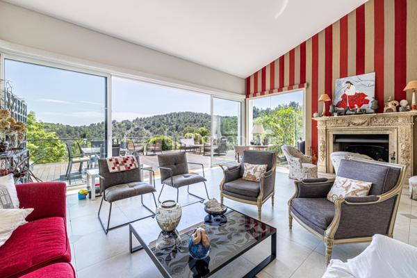 Maison d architecte de 518,80 m²