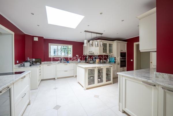 Maison d architecte de 518,80 m²