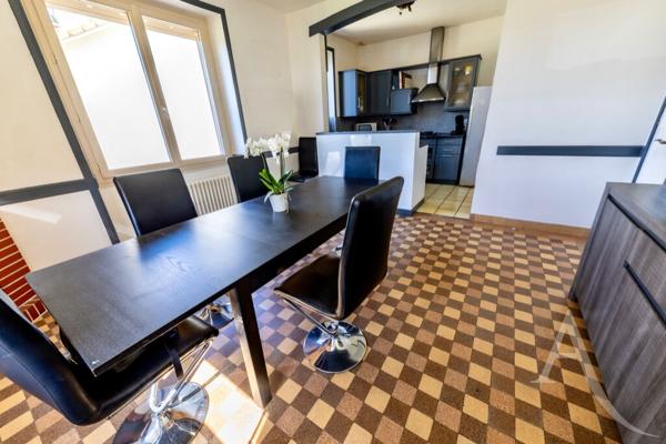 Maison plein centre L'Herbergement