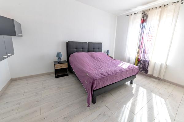 Maison plein centre L'Herbergement