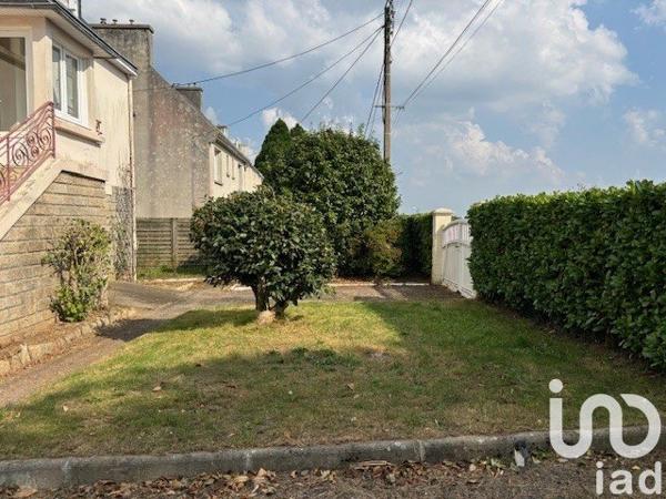 Maison traditionnelle 5 pièces de 110 m² à Pleuven (29170)