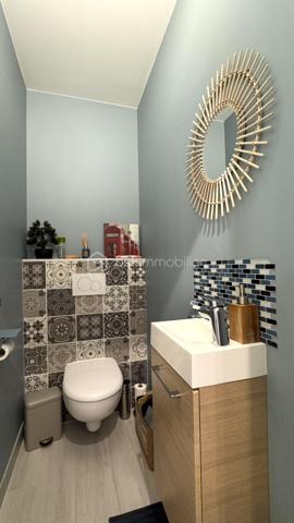 Maison traditionnelle de 223 m²