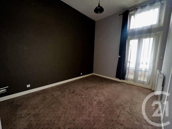 Immeuble à vendre  384 m2 COURTENAY - 45