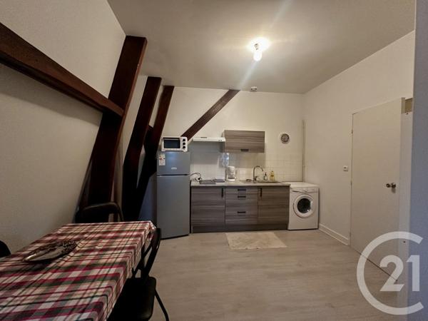 Immeuble à vendre  384 m2 COURTENAY - 45