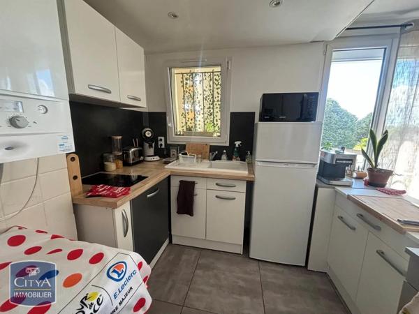 Appartement à louer 3 pièces 48.14m² Cholet (49300)