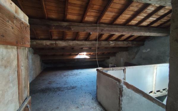 Maison à vendre    9 pièces •  Roquemaure