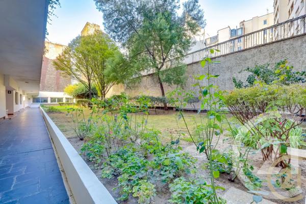 Appartement Studio à vendre  1 pièce - 21,15 m 2   PARIS  - 75018