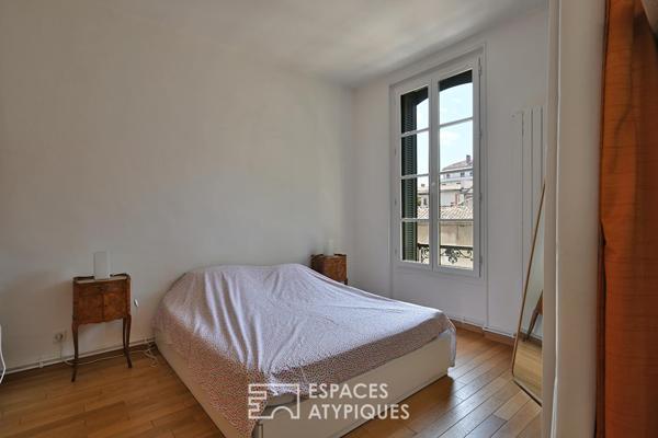 Élégeant appartement avec terrasse proche des Arènes