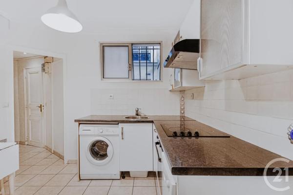 Appartement F2 à vendre  2 pièces - 24,68 m 2   PARIS  - 75010