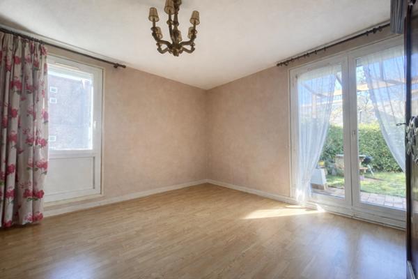 Saint-Michel-sur-Orge - Maison Familiale de type F6 - Résidence Villagexpo - 134 M2 HAB - 4 CHAMBRES