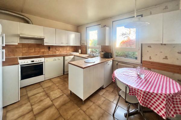 Saint-Michel-sur-Orge - Maison Familiale de type F6 - Résidence Villagexpo - 134 M2 HAB - 4 CHAMBRES