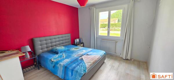 Pavillon plain-pied 3 chambres, 90 m² + 3000 m² de terrain
