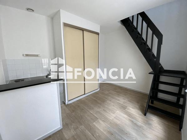 Location Studio 21.6 m² - 118 RUE LECOCQ Bordeaux 33000