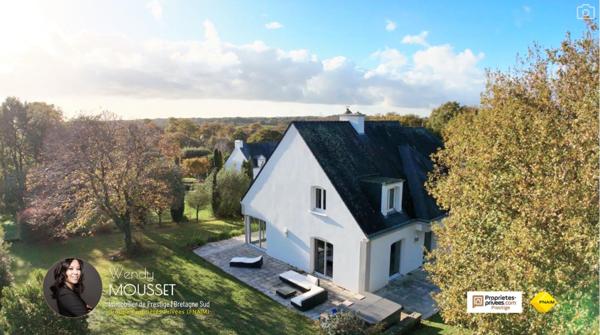 Villa bourgeoise de 285 m² avec immense sous-sol - Aux portes de Vannes - Secteur Saint-Goustan/Golf à Theix-Noyalo