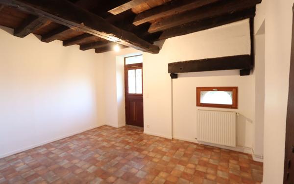 Maison à vendre    3 pièces •  Herry