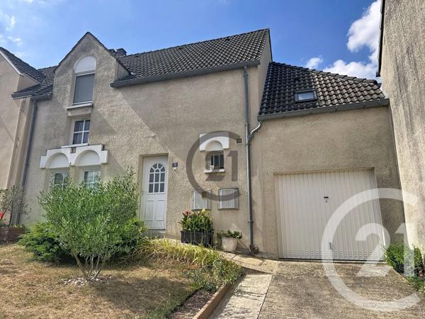 Maison à vendre  4 pièces - 94,04 m 2   MONTEREAU FAULT YONNE  - 77
