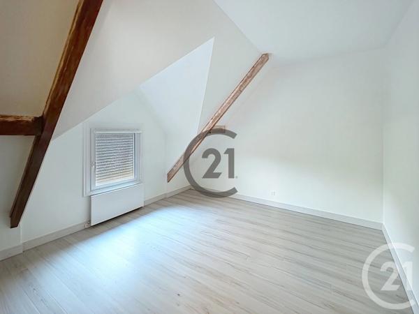 Maison à vendre  4 pièces - 94,04 m 2   MONTEREAU FAULT YONNE  - 77