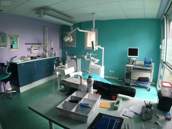 Local Professionnel et commercial à vendre à Ducey-les-Chéris dans la Manche (50220), ref : 12541/1855