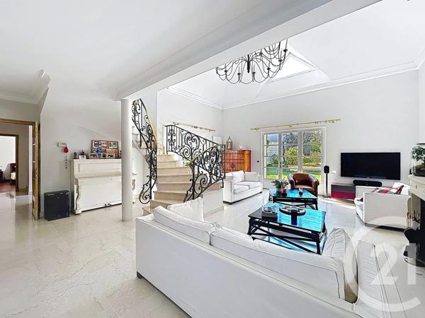Maison à vendre  6 pièces - 190,74 m 2   THIAIS  - 94
