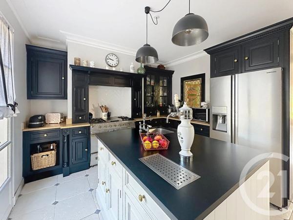 Maison à vendre  6 pièces - 190,74 m 2   THIAIS  - 94