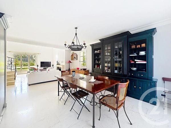 Maison à vendre  6 pièces - 190,74 m 2   THIAIS  - 94