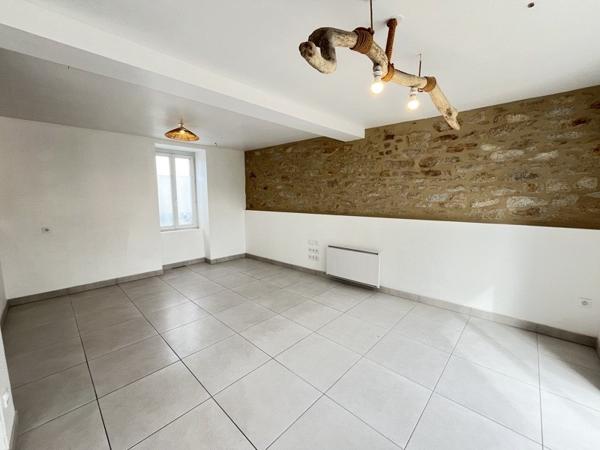 Maison à louer 1 100 € CC Ploudalmézeau 7 p 133 m² DPE C