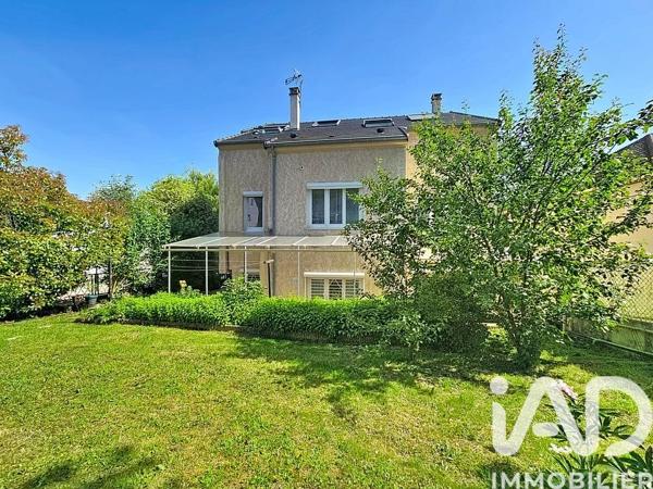 Maison à vendre 9 pièces 255 m² Boussy-Saint-Antoine