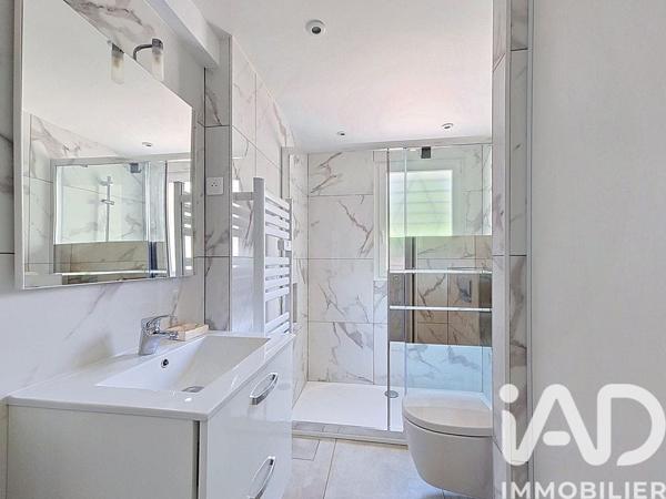 Maison à vendre 9 pièces 255 m² Boussy-Saint-Antoine