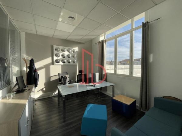 Bureau de 257 m² à vendre à Bordeaux Rive Droite