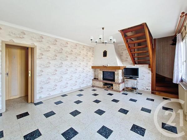 Maison à vendre  6 pièces - 108,64 m 2   CHATEAUNEUF SUR LOIRE  - 45
