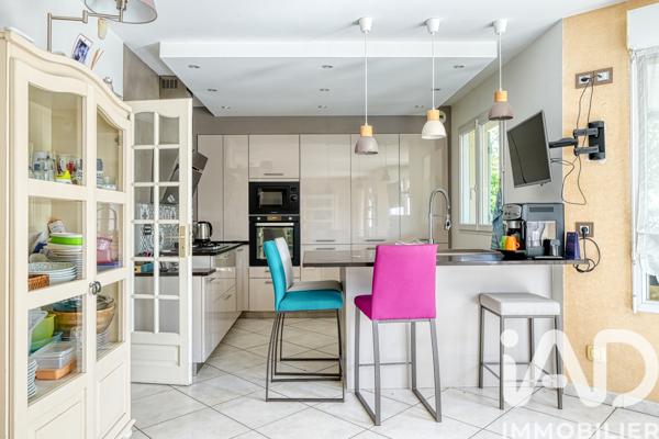 Maison à vendre 6 pièces 140 m² Briis-sous-Forges