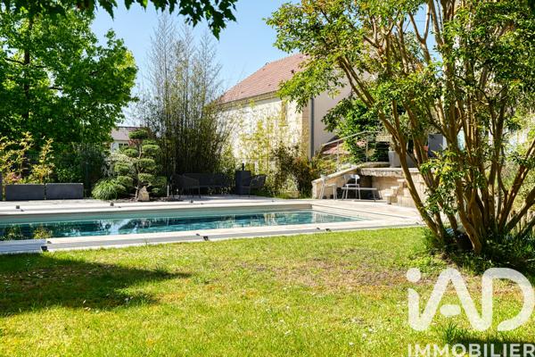 Maison à vendre 6 pièces 140 m² Briis-sous-Forges