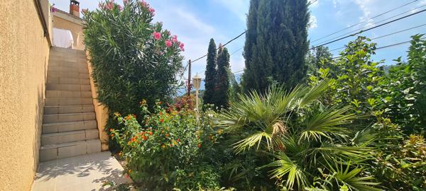 Maison 6 pièces - 209 m²