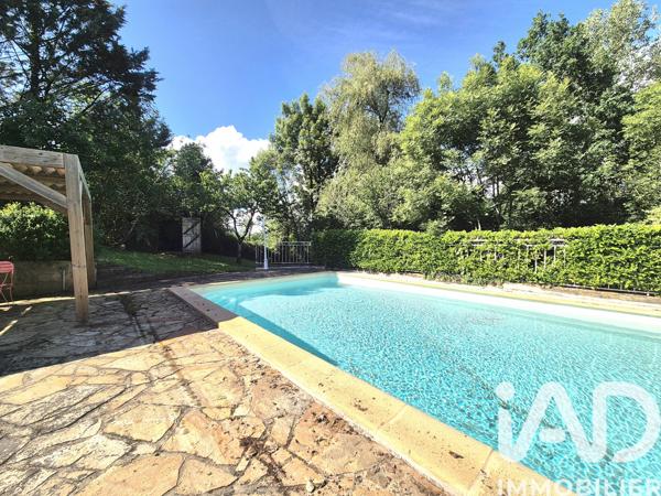 Maison à vendre 10 pièces 368 m² Donzenac