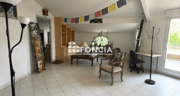 À vendre Appartement 4 pièces 110 m² - Orange 84100