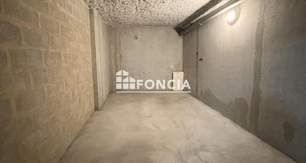 À vendre Appartement 4 pièces 110 m² - Orange 84100