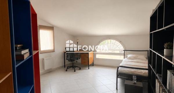 À vendre Appartement 4 pièces 110 m² - Orange 84100