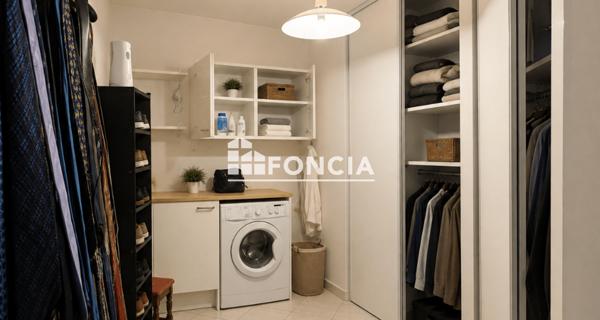À vendre Appartement 4 pièces 110 m² - Orange 84100