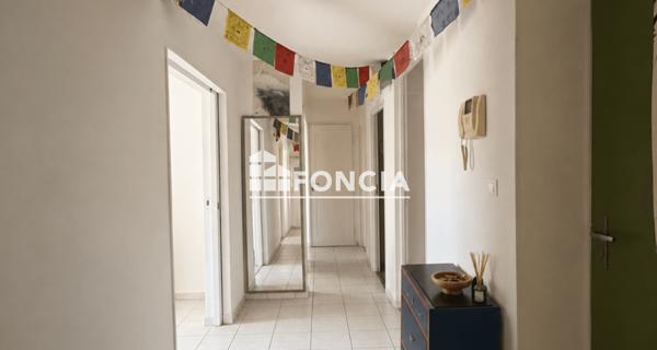 À vendre Appartement 4 pièces 110 m² - Orange 84100