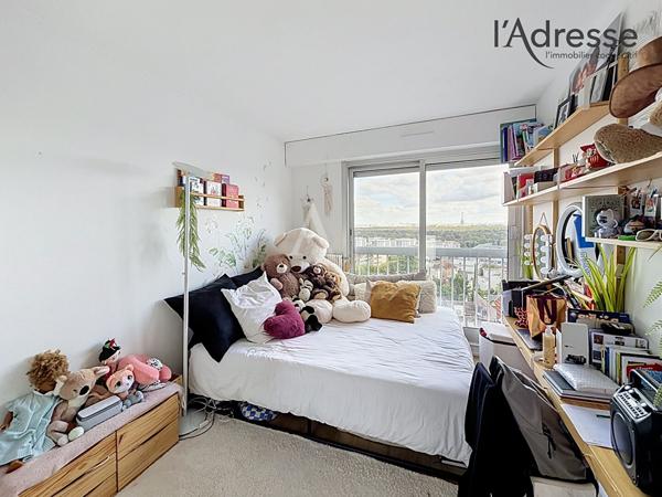 Suresnes Mont Valerien - Appartement 3 pièces de 63m² avec balcon 5m² vue Paris