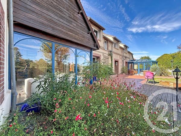 Maison à vendre  9 pièces - 390 m 2   LOUVIERS  - 27