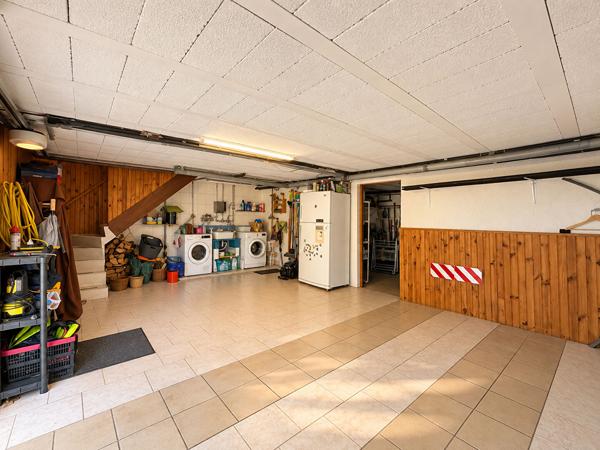 À VENDRE - SAINT-HILAIRE-SAINT-FLORENT - MAISON AVEC VUE EXCEPTIONNELLE SUR SAUMUR