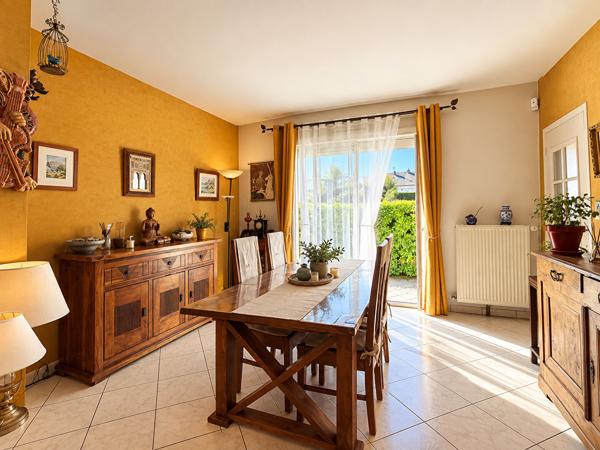 À VENDRE - SAINT-HILAIRE-SAINT-FLORENT - MAISON AVEC VUE EXCEPTIONNELLE SUR SAUMUR