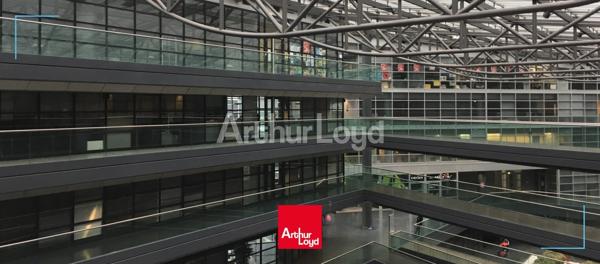 Divers plateaux de bureaux à louer dans l'Atrium à Euralille